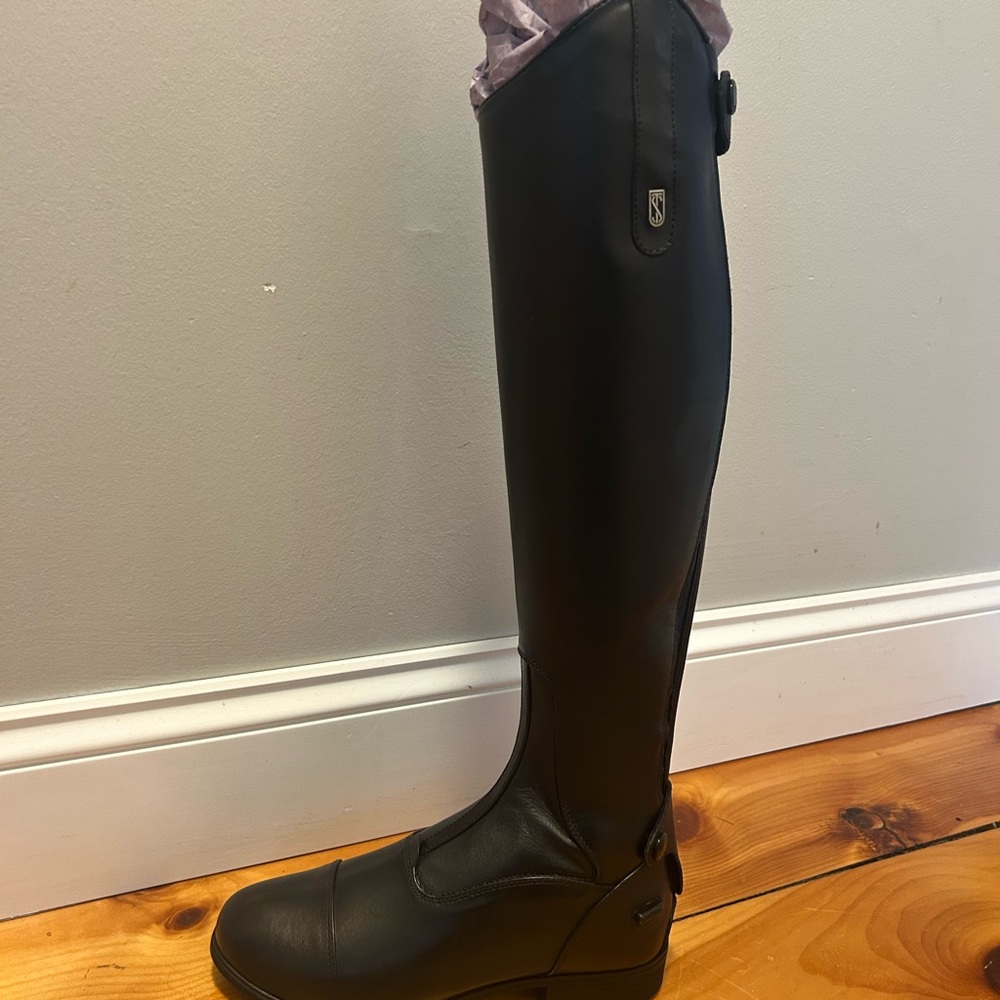 Black Tall Equestrian Tredstep Riding Boots